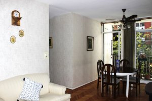 4-Room Apartment for Sale in Acassuso with Balcony and Storage