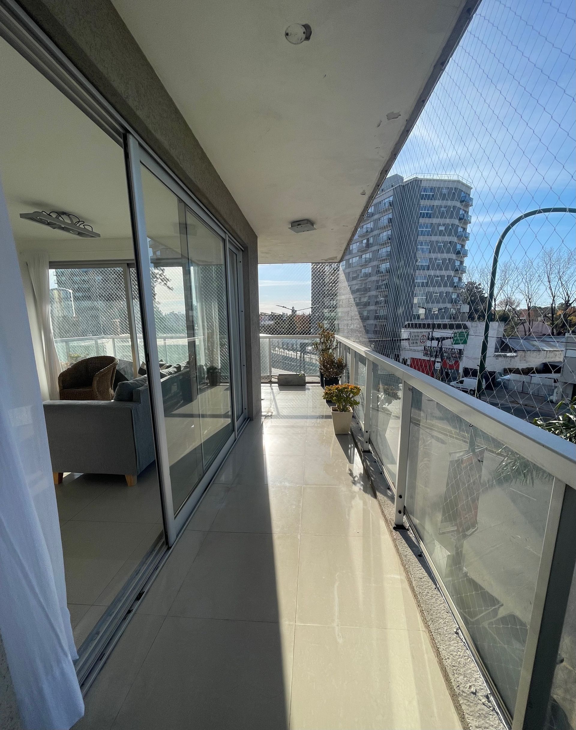 departamento 3 ambientes venta beccar, con balcón