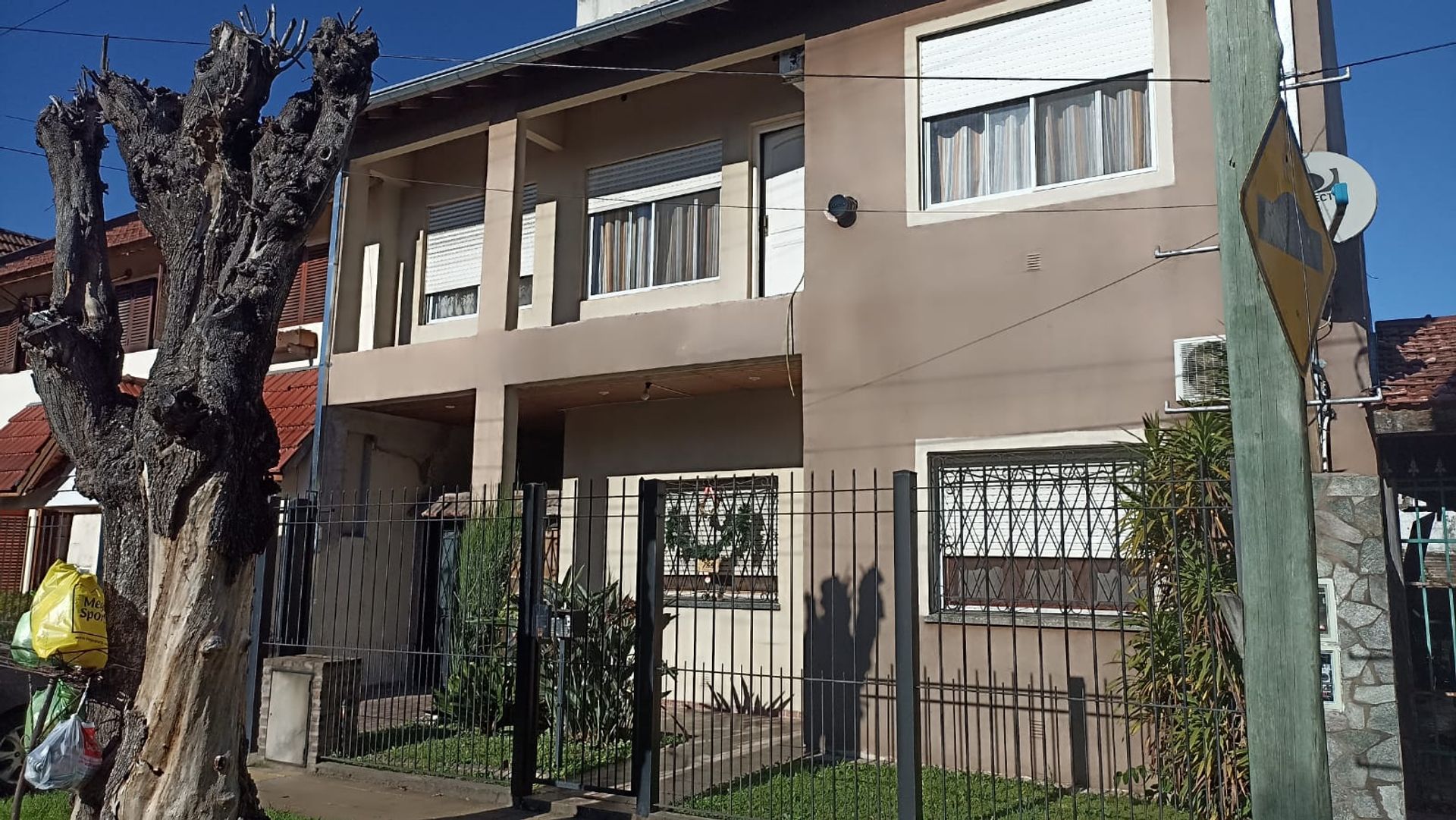 Multi-family house for sale Villa Adelina with park
