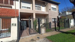 Multi-family house for sale Villa Adelina with park