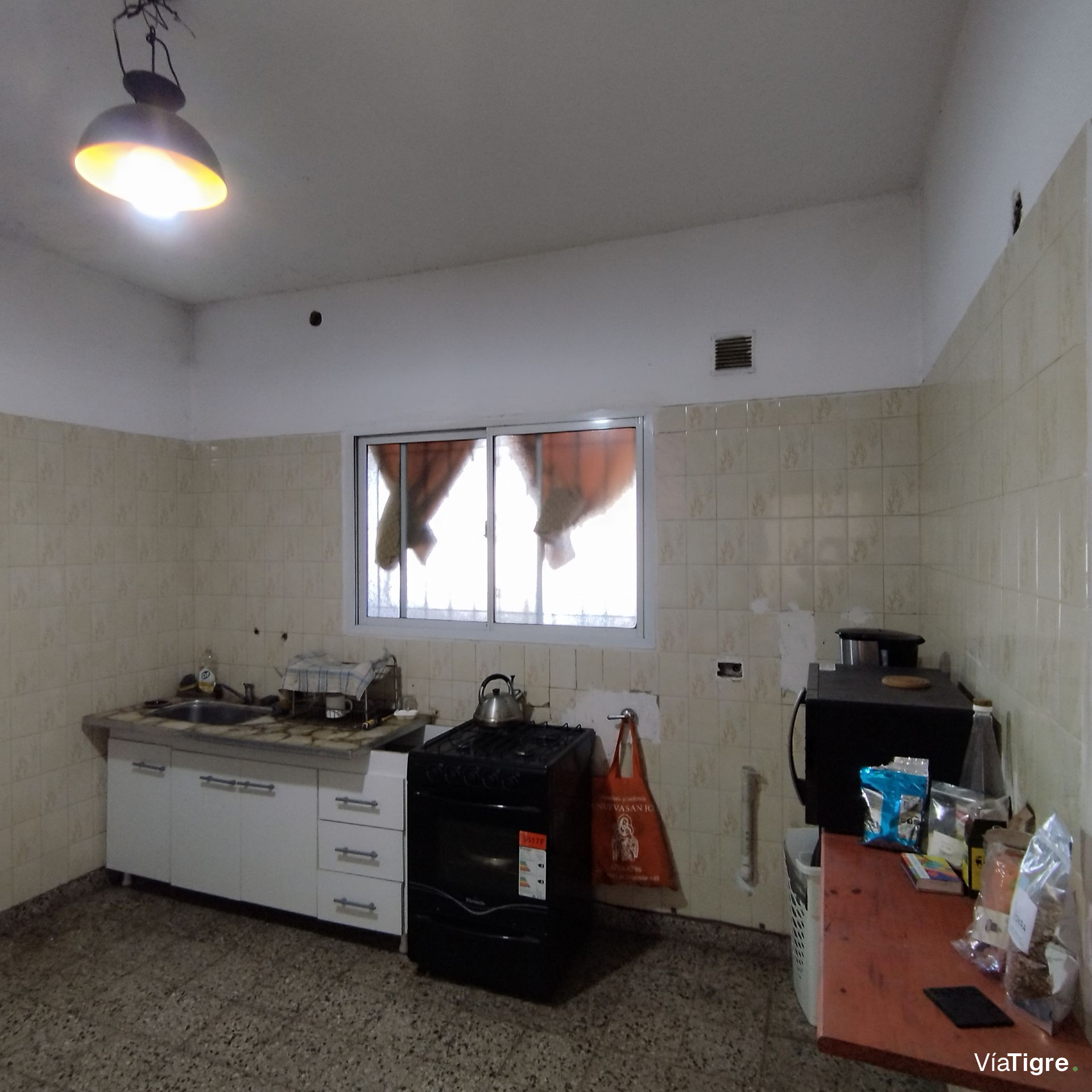 Venta Casa 3 Amb En 2 Plantas Con Deposito Jardin