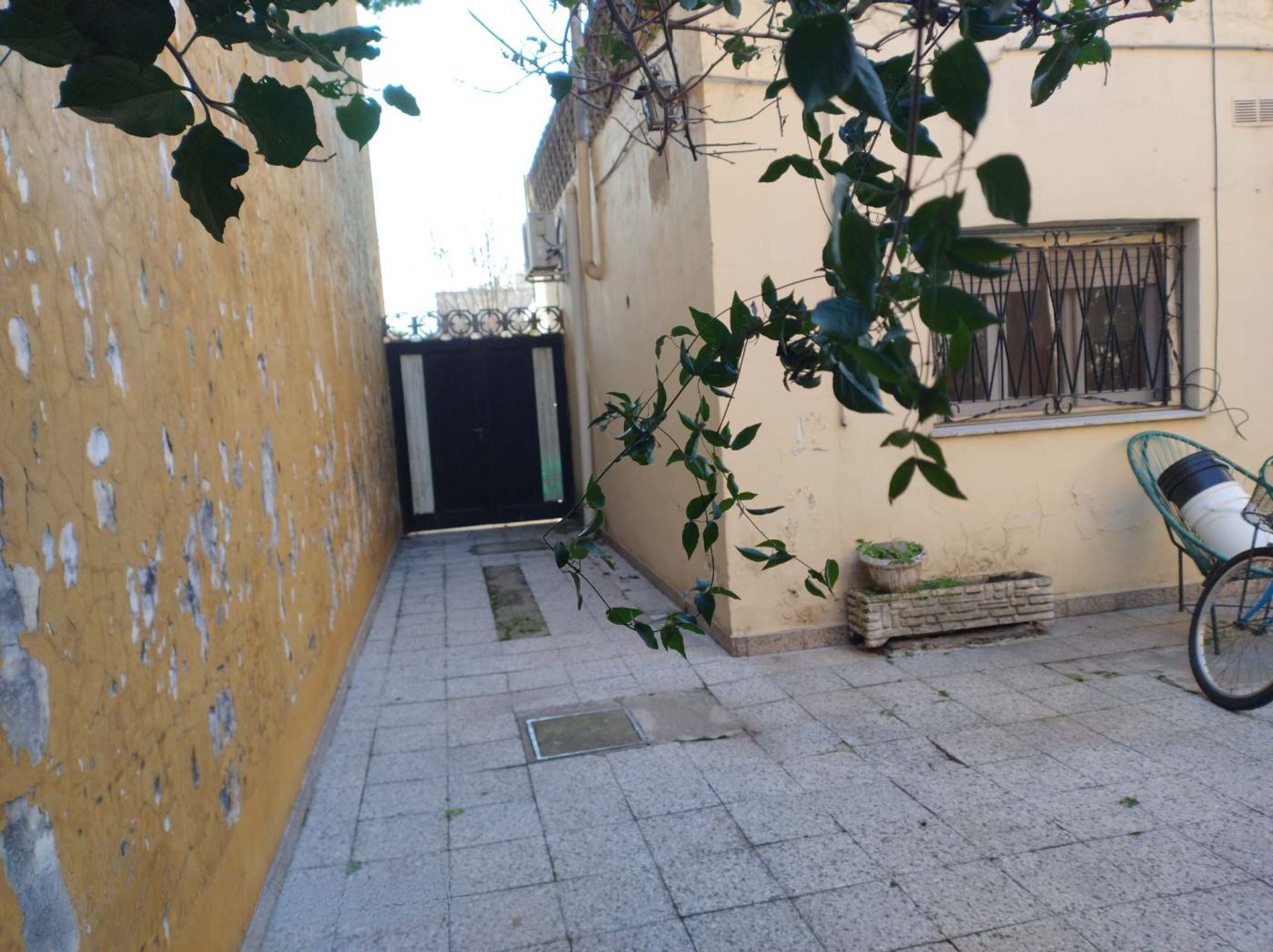 Casa 3 amb. en Venta en Villa Adelina con garage