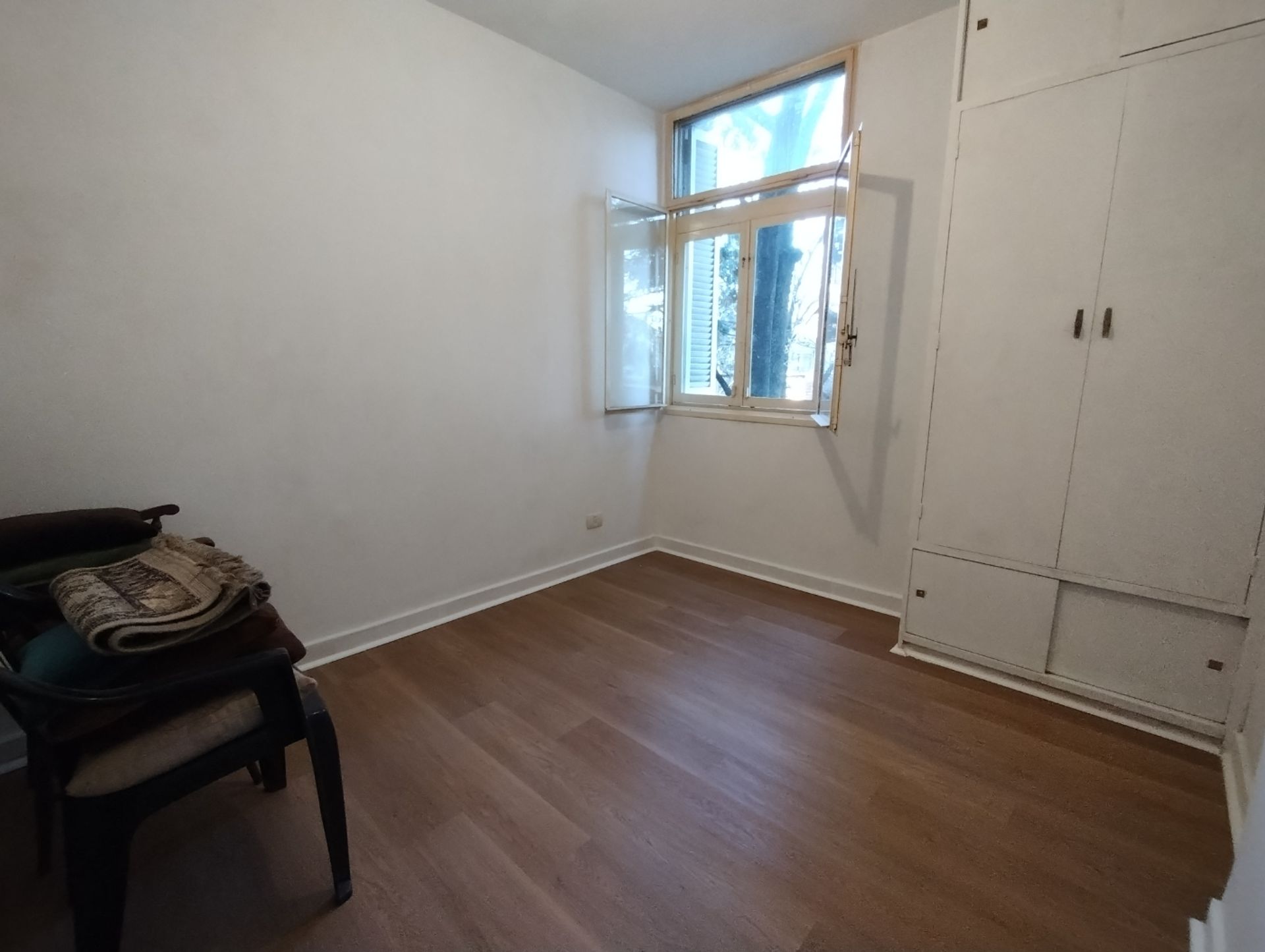 Venta departamento de 4 ambientes en Beccar