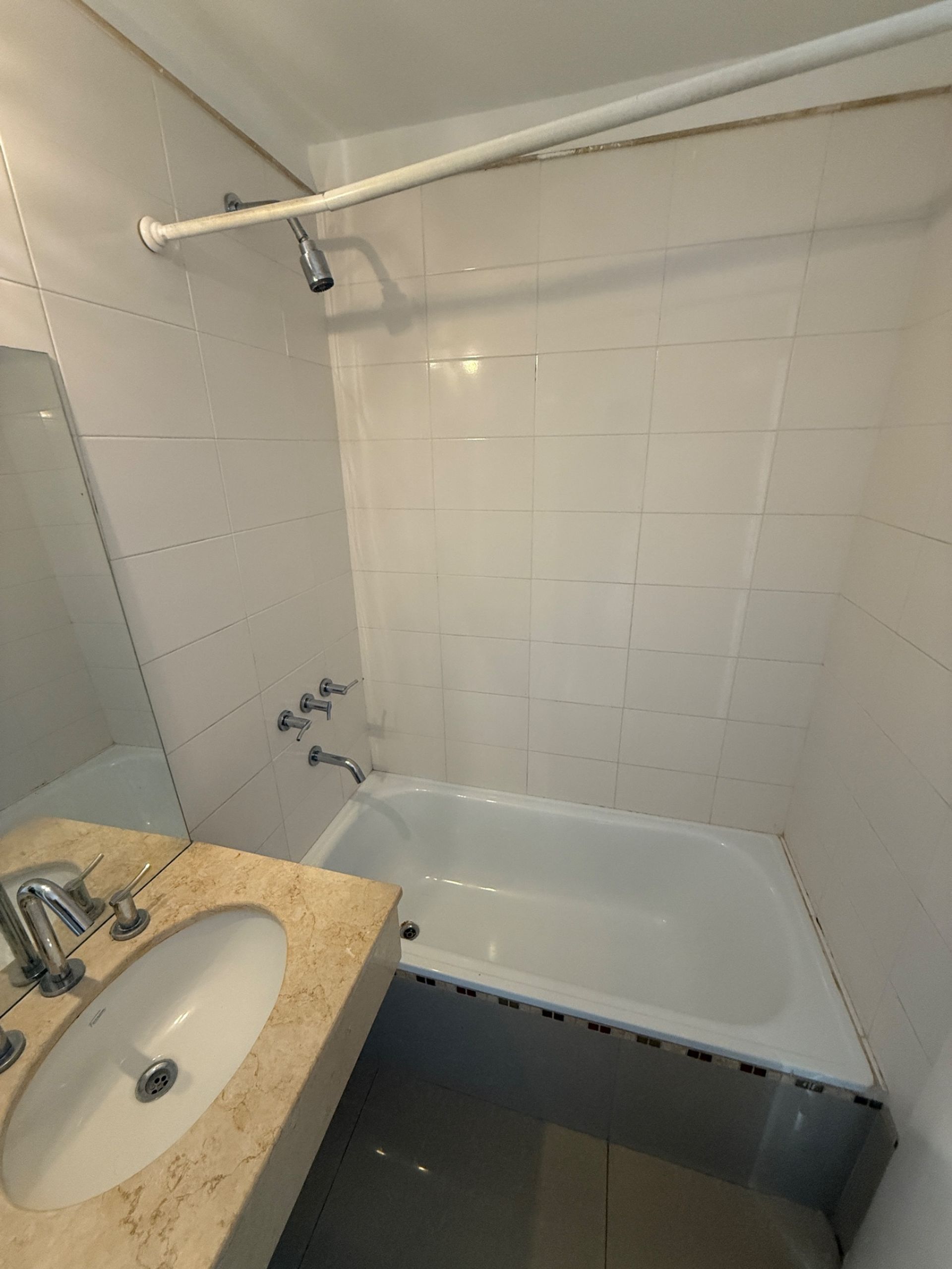 Departamento 3 ambientes venta beccar con balcon