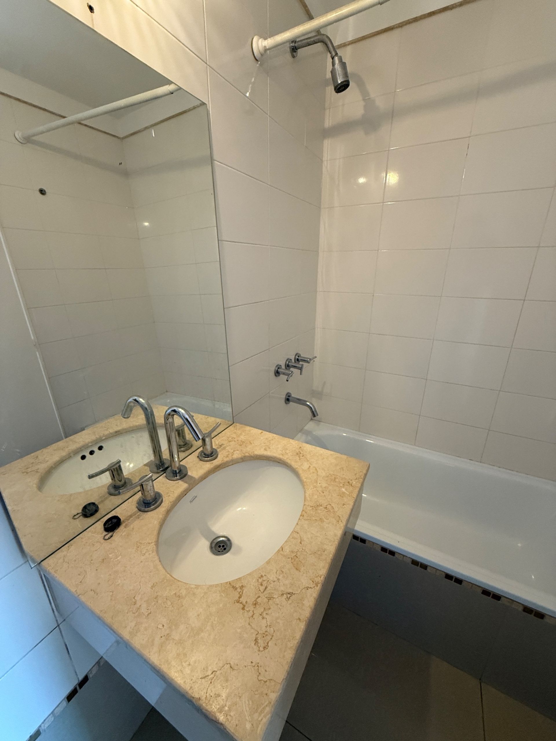 Departamento 3 ambientes venta beccar con balcon