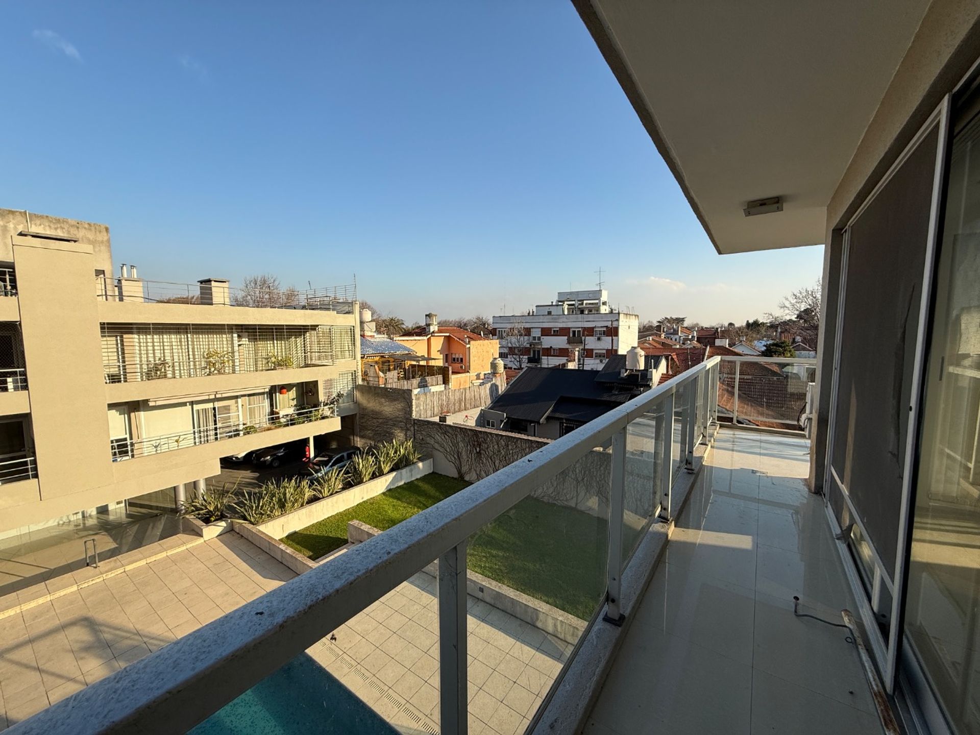Departamento 3 ambientes venta beccar con balcon
