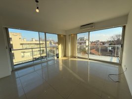 Departamento 3 ambientes venta beccar con balcon