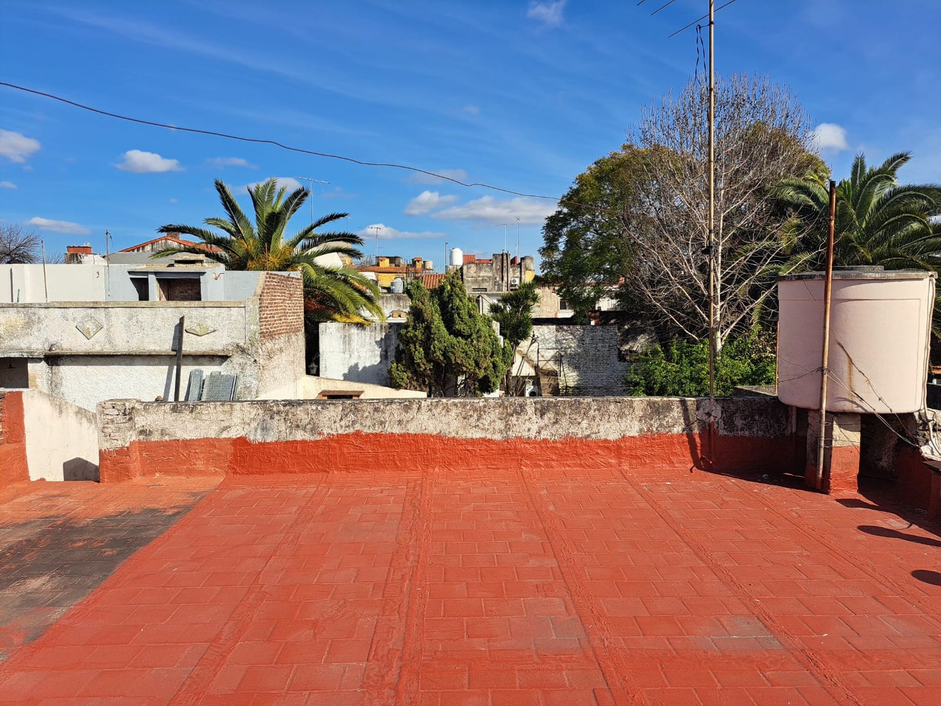 Casa 3 Amb En Venta En Béccar Con Jardín Y Terraza