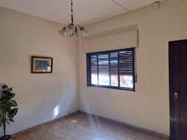 Casa 3 Amb En Venta En Béccar Con Jardín Y Terraza