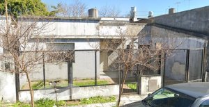 Casa de 4 ambientes a refaccionar