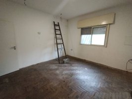Casa de 4 ambientes a refaccionar