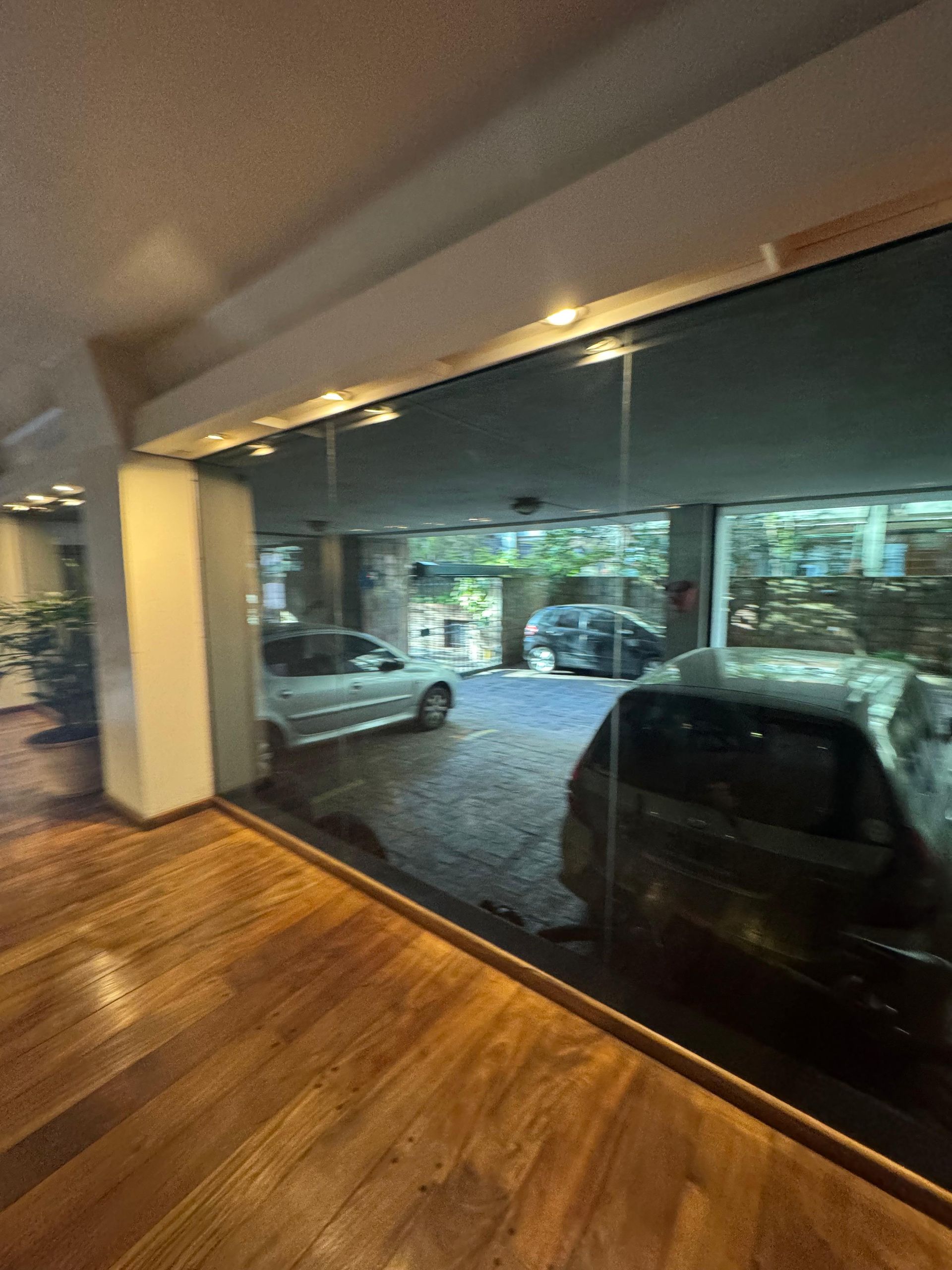 Venta Departamento Super Luminoso 3 Amb. C/Baulera