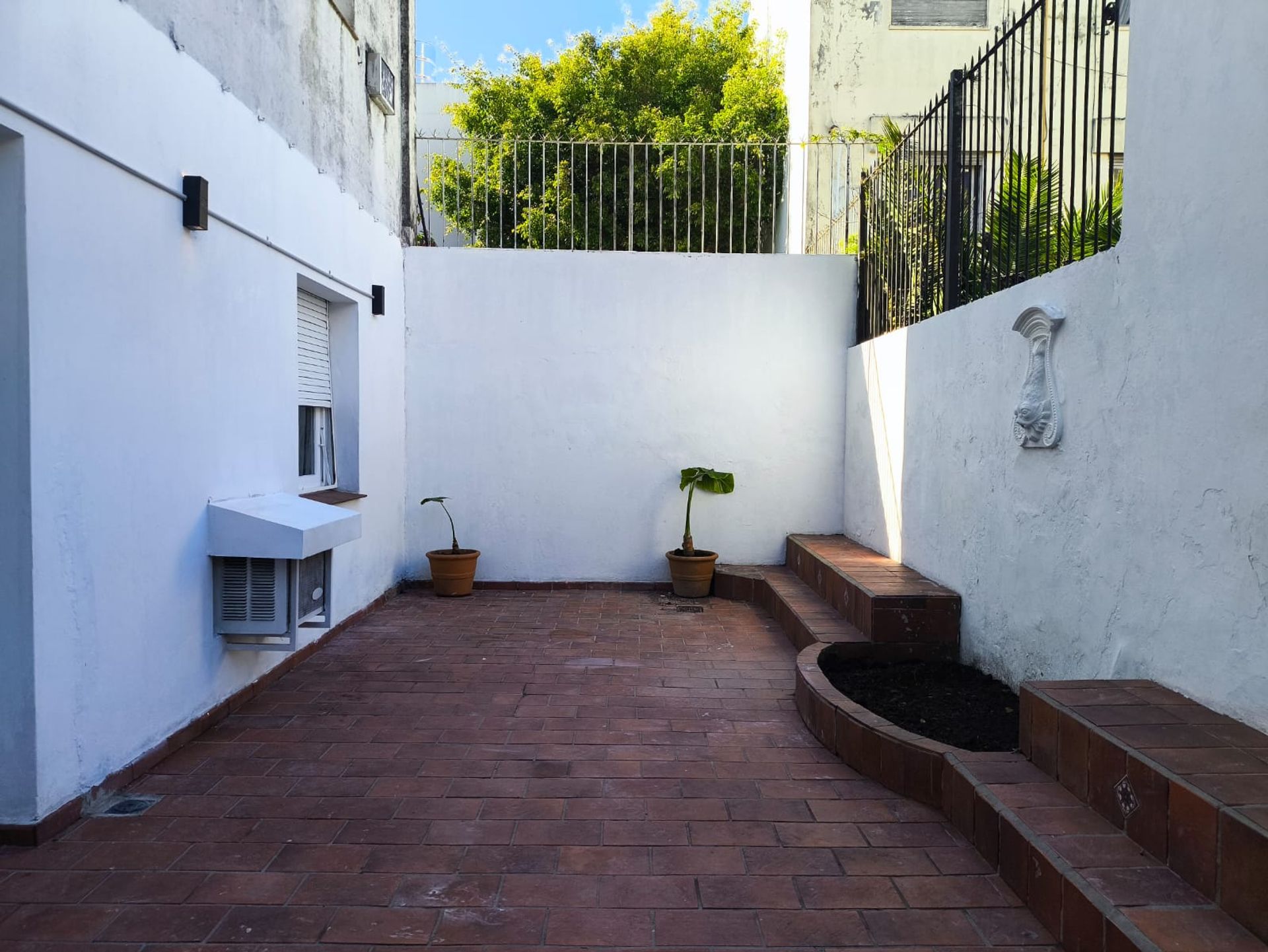 Alquiler Dpto 2 Amb Con Patio En San Isidro