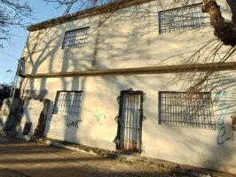 Venta Casa A Terminar + Vivienda Lista En Beccar