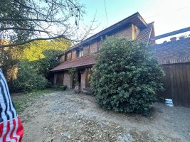 4-room House for Sale in Semi-closed Neighborhood with Security