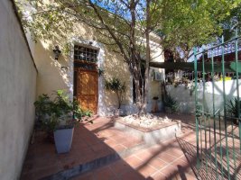 Sale: Ph 3‑bedroom apartment with patio and automatic entrance, San Fernando