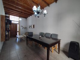 Sale: Ph 3‑bedroom apartment with patio and automatic entrance, San Fernando