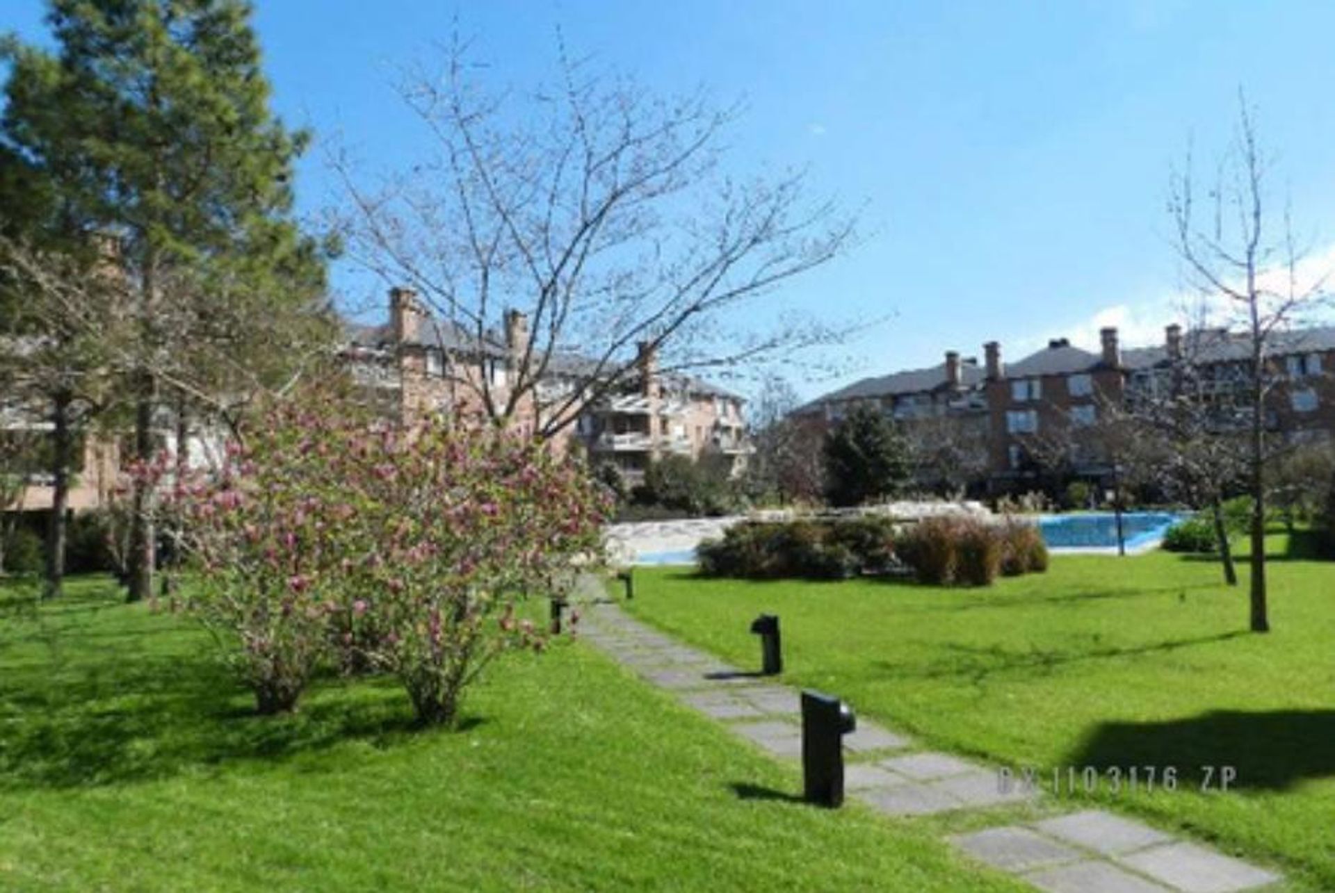 For Sale Apartment/Duplex 4 Rooms, Jardines De San Isidro