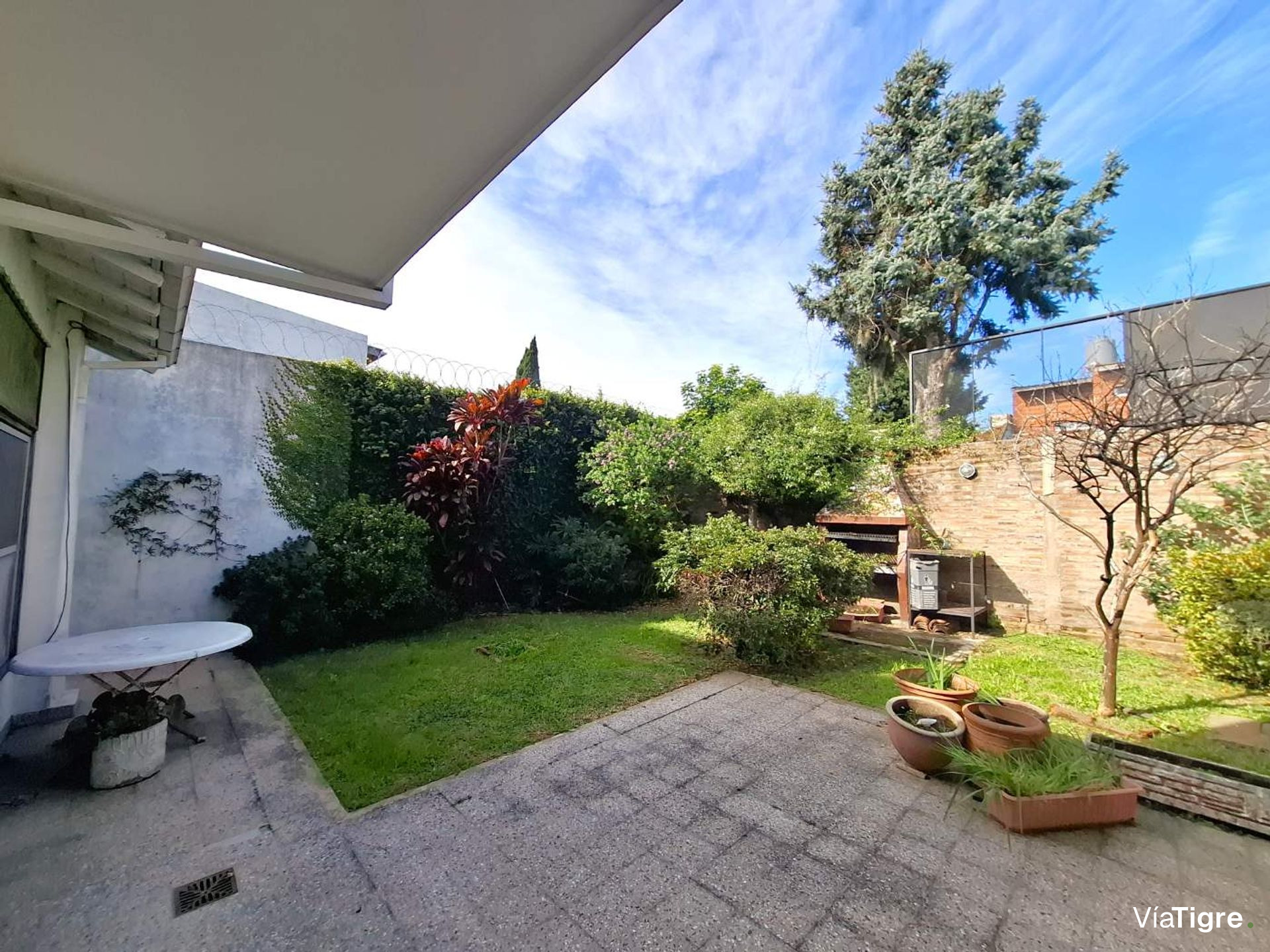 Casa 4 amb Venta Olivos c/jardín coch bien ubicada