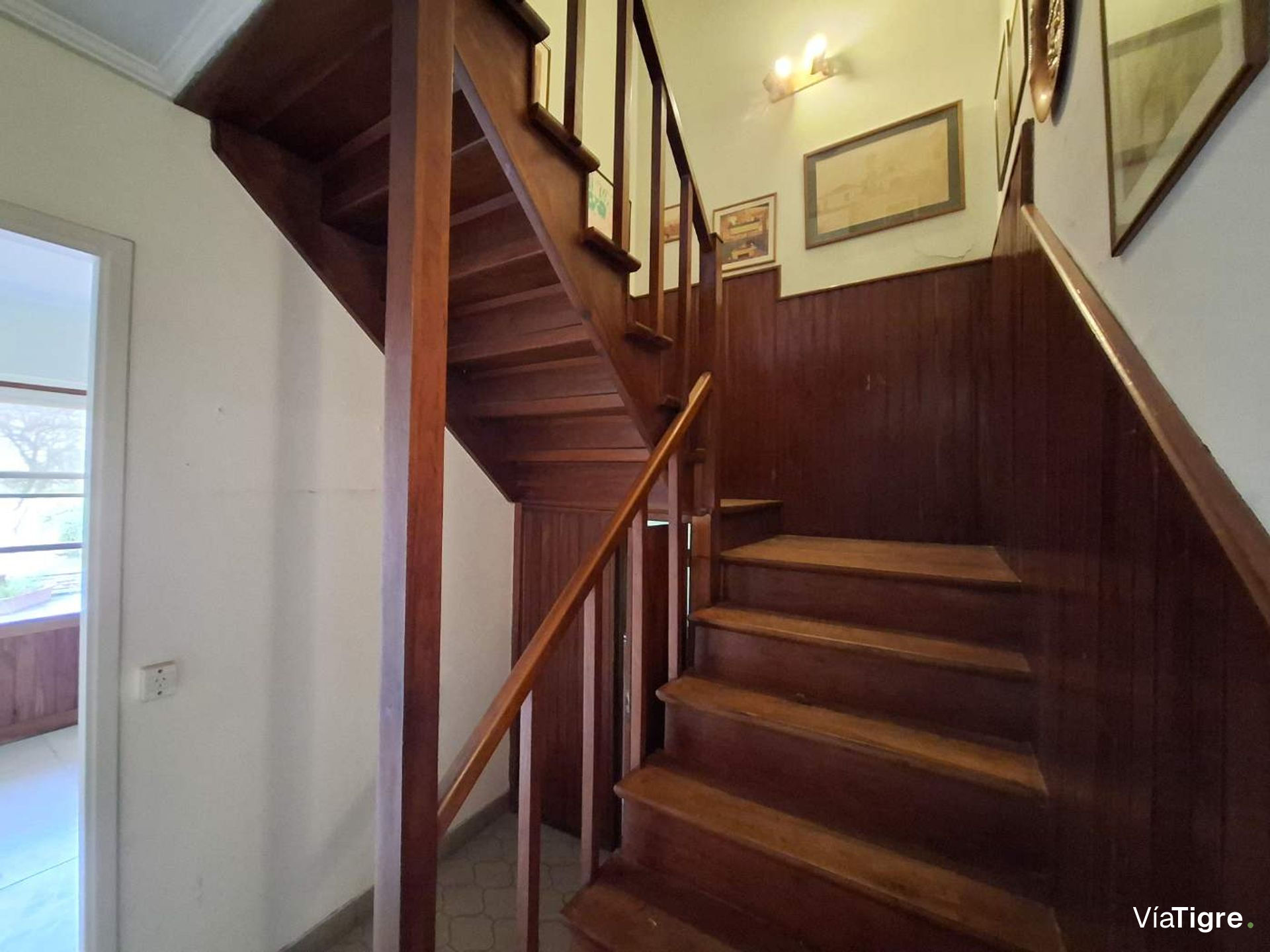 Casa 4 amb Venta Olivos c/jardín coch bien ubicada