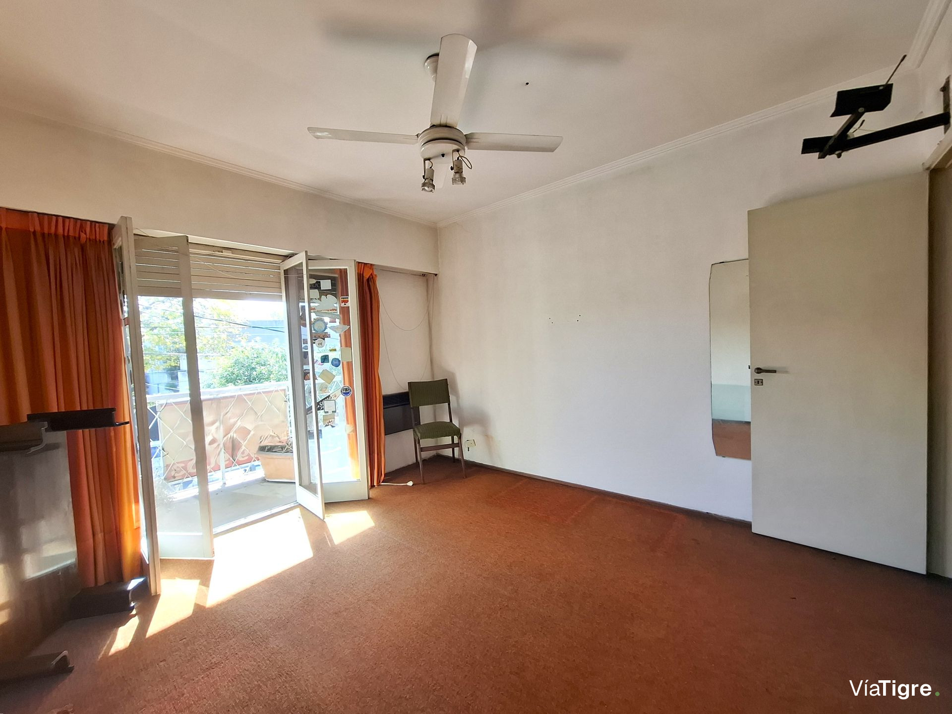 Casa 4 amb Venta Olivos c/jardín coch bien ubicada