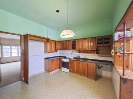 4-room house for sale at Venta Olivos with garden and garage, well located