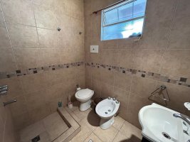 Modern House with Garage for Sale in Martínez