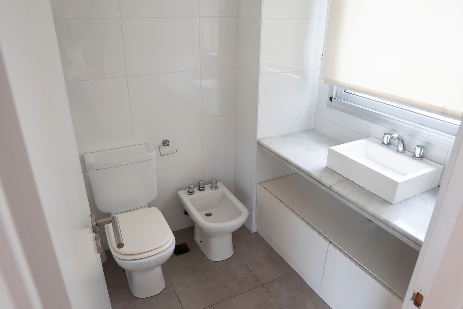 VENTA. DEPTO. 3 AMB y 1/2 . VICENTE LOPEZ. BS AS