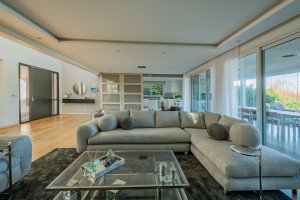 Rental of a Bright Furnished House on the Yacht