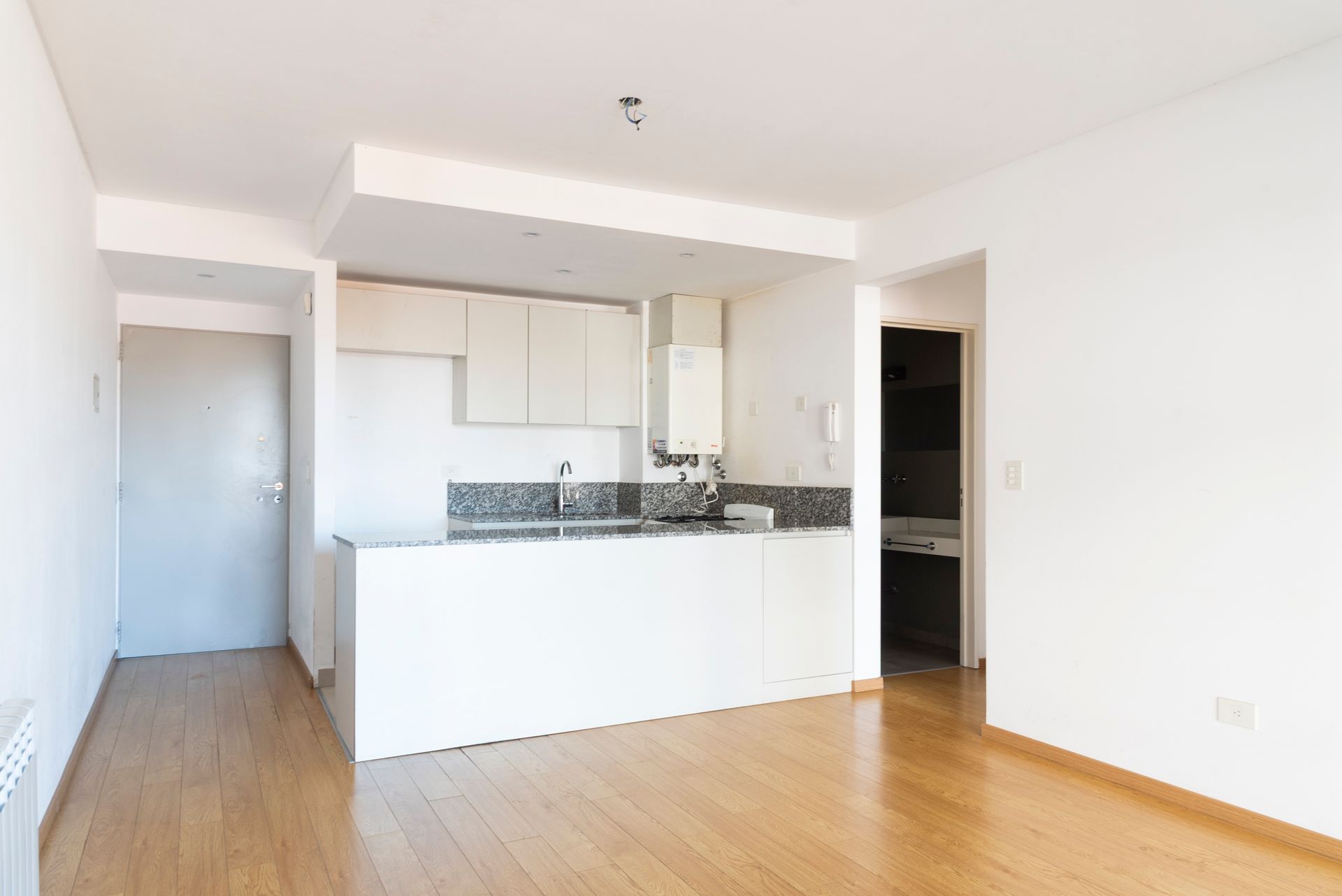 Venta | 2 amb. con cochera y parrilla – San Fernan