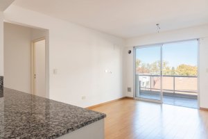 Sale | 2 rooms with garage and grill – San Fernán