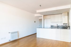 Sale | 2 rooms with garage and grill – San Fernán