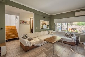 House on own lot - Munro