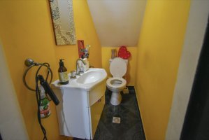 House for Sale 4 Rooms Florida Norte with Terrace and Quincho