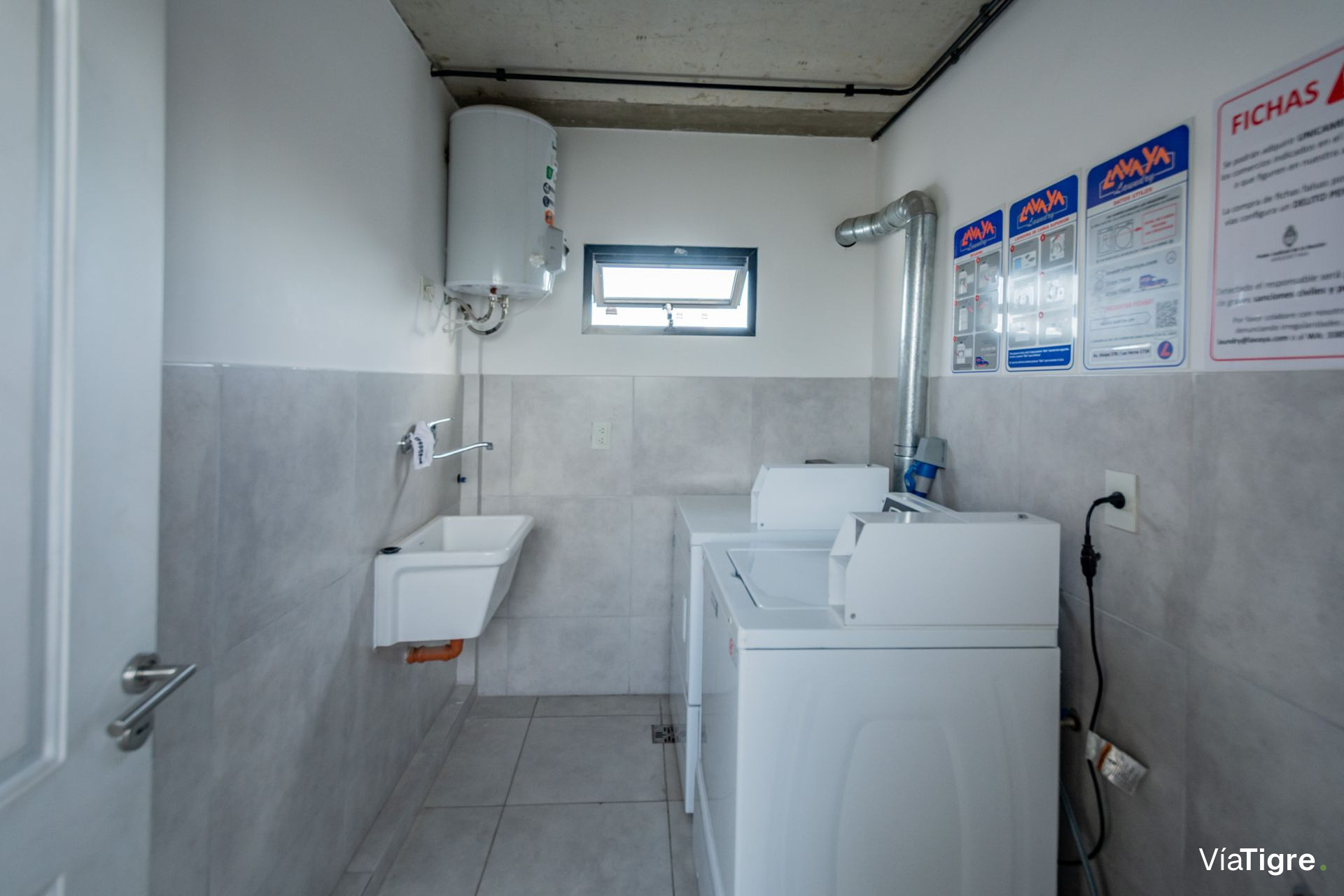 Hermoso 2 ambientes Con Cochera, Baulera, Laundry