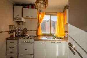 Sale 2-Room Apartment with Separate Kitchen, Credit