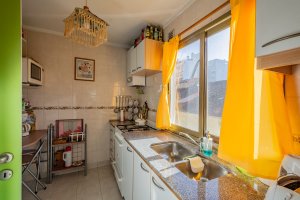 Sale 2-Room Apartment with Separate Kitchen, Credit