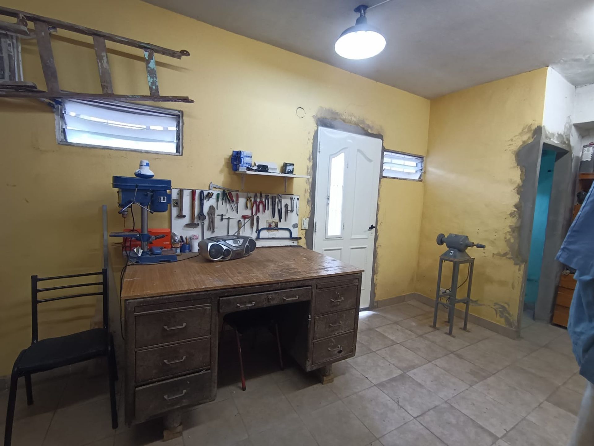 Venta CASA con LOCAL independiente