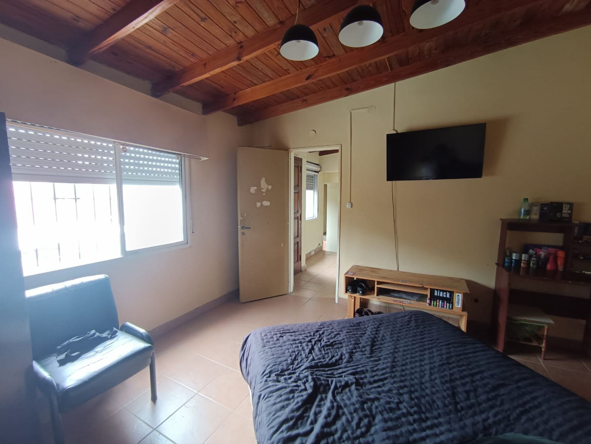 Venta CASA con LOCAL independiente