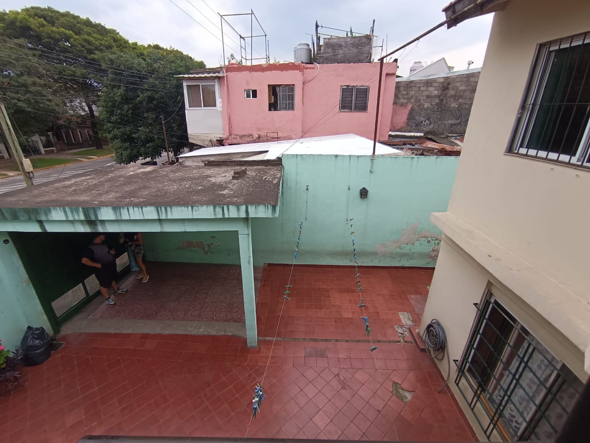 Venta CASA con LOCAL independiente