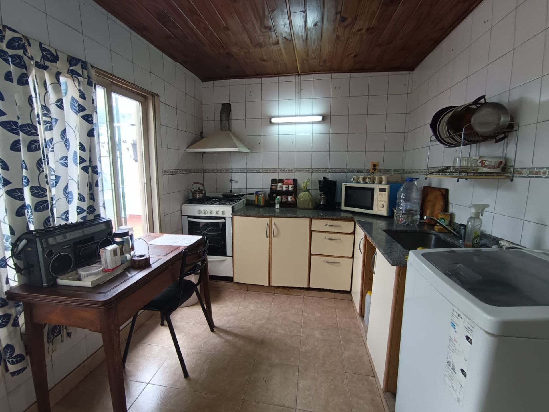 Venta CASA con LOCAL independiente