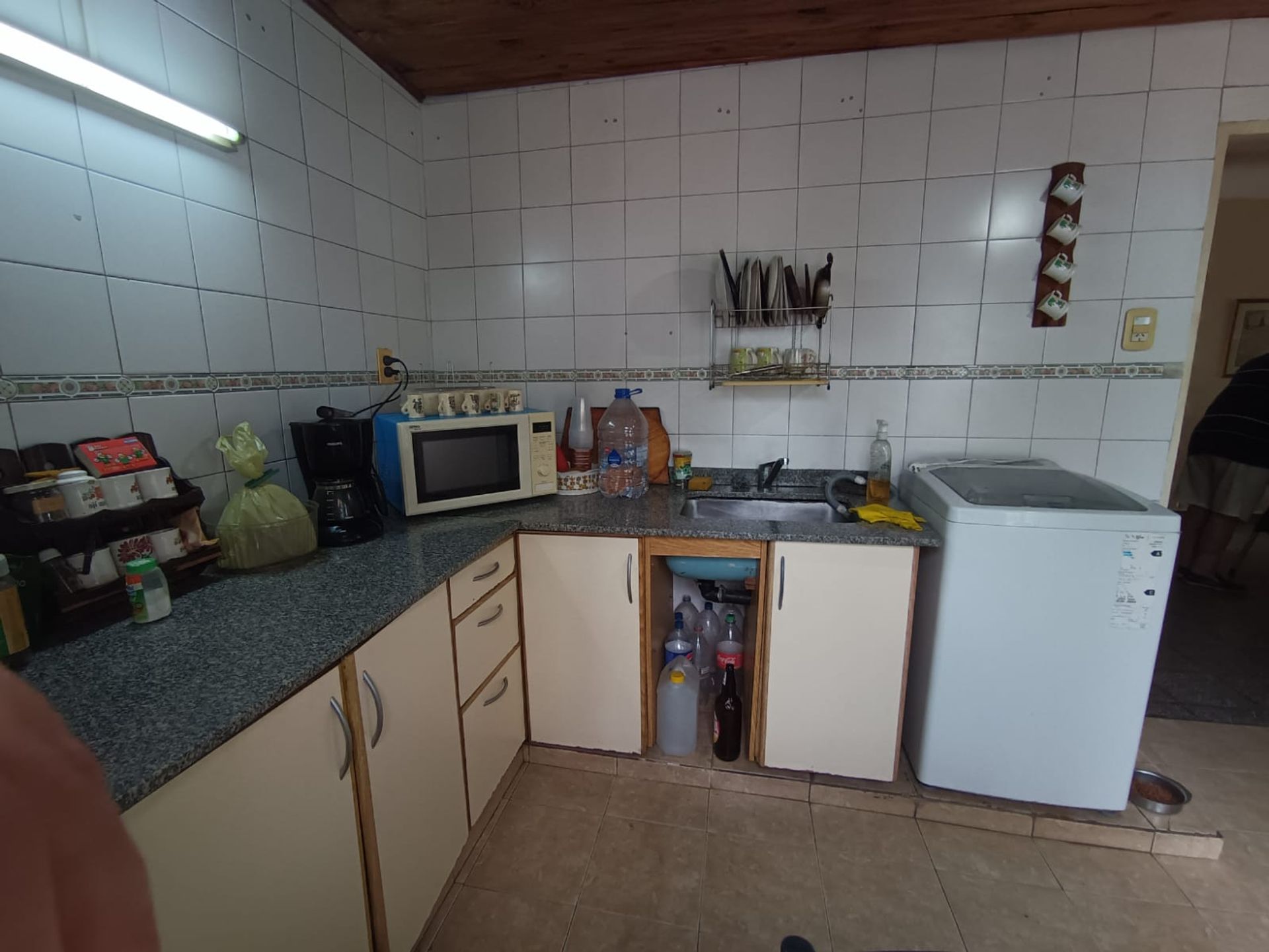 Venta CASA con LOCAL independiente