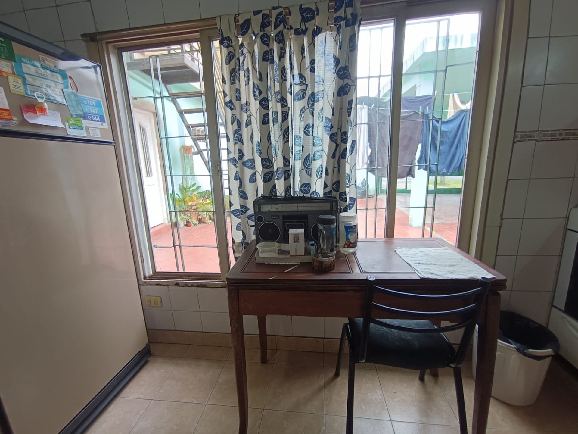 Venta CASA con LOCAL independiente