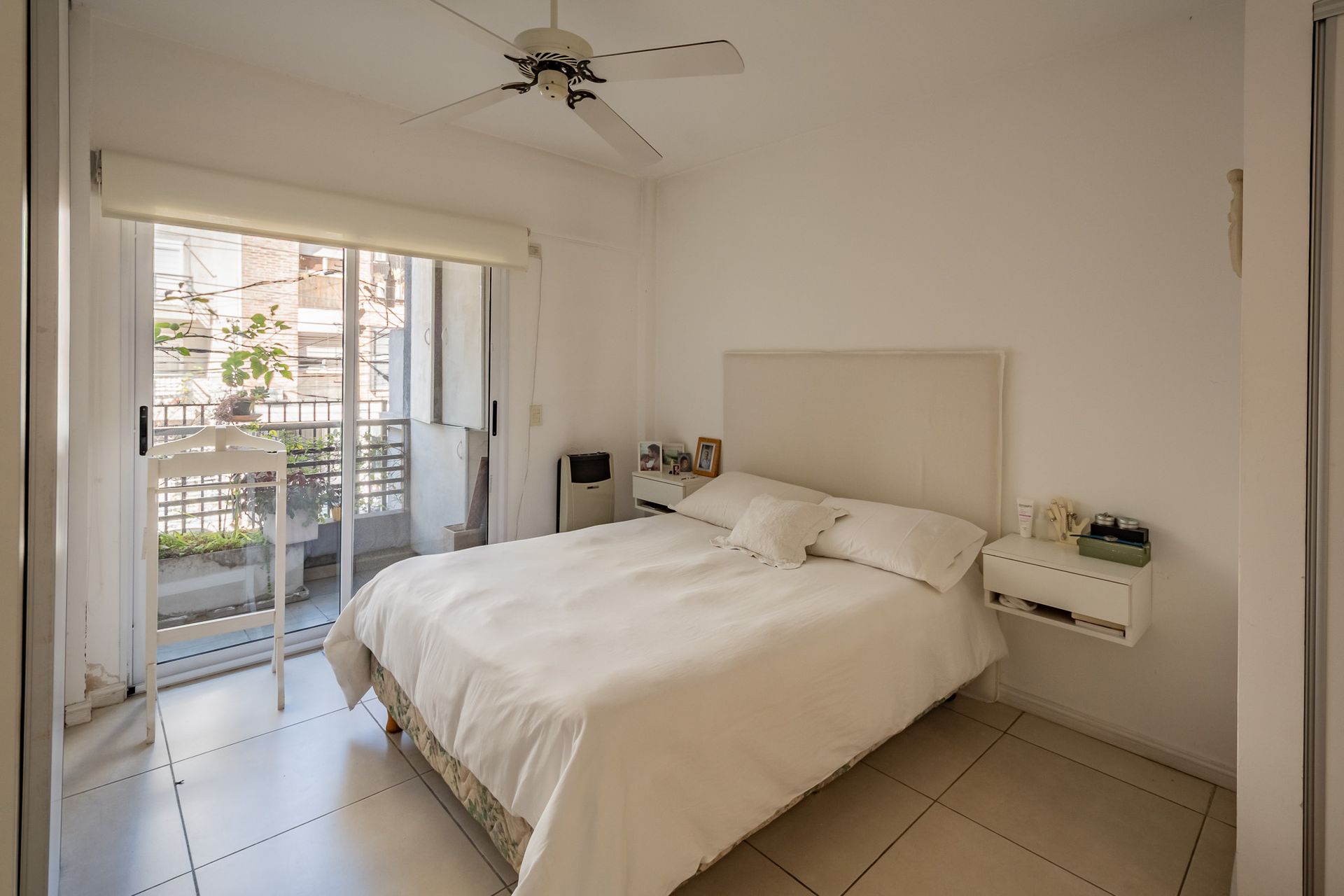 VENTA SEMIPISO DOS AMBIENTES DE 58m2 FLORIDA