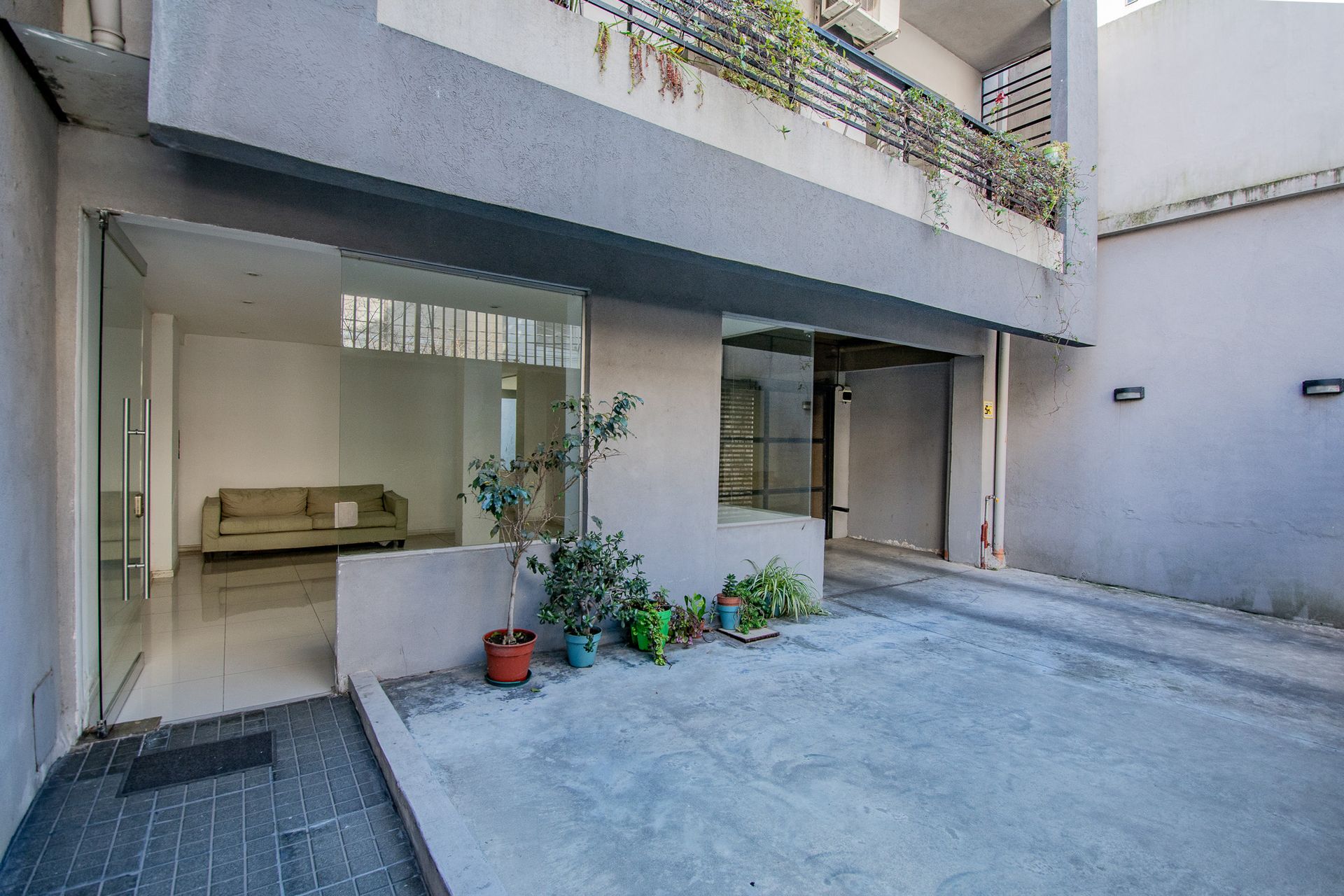 VENTA SEMIPISO DOS AMBIENTES DE 58m2 FLORIDA