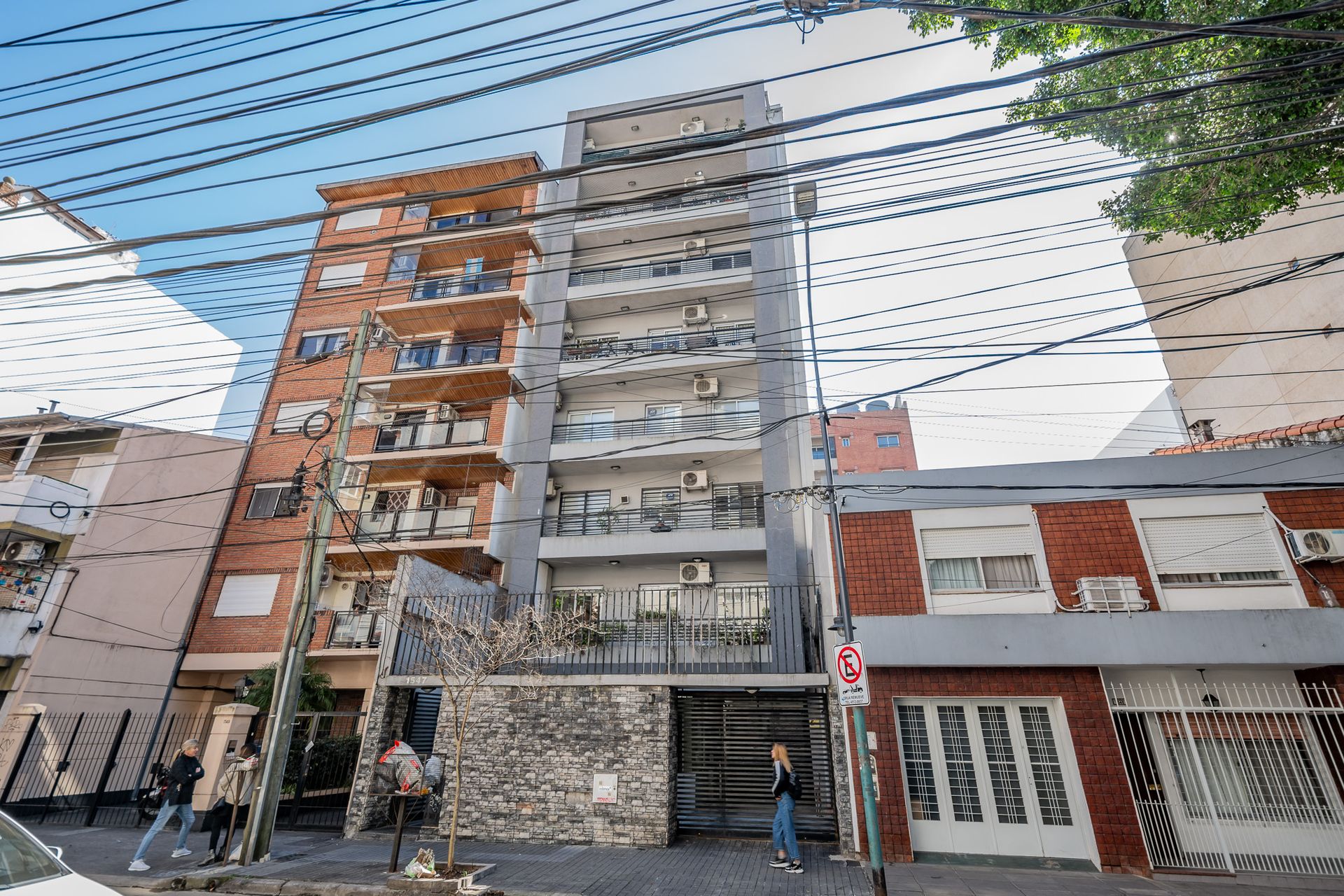 VENTA SEMIPISO DOS AMBIENTES DE 58m2 FLORIDA