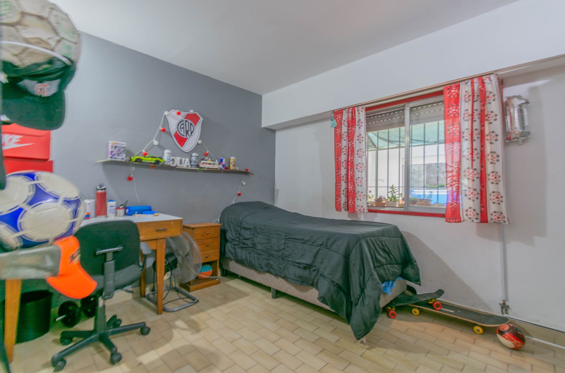 Casa En Venta Olivos 4 Amb + Casa Aux O Quincho