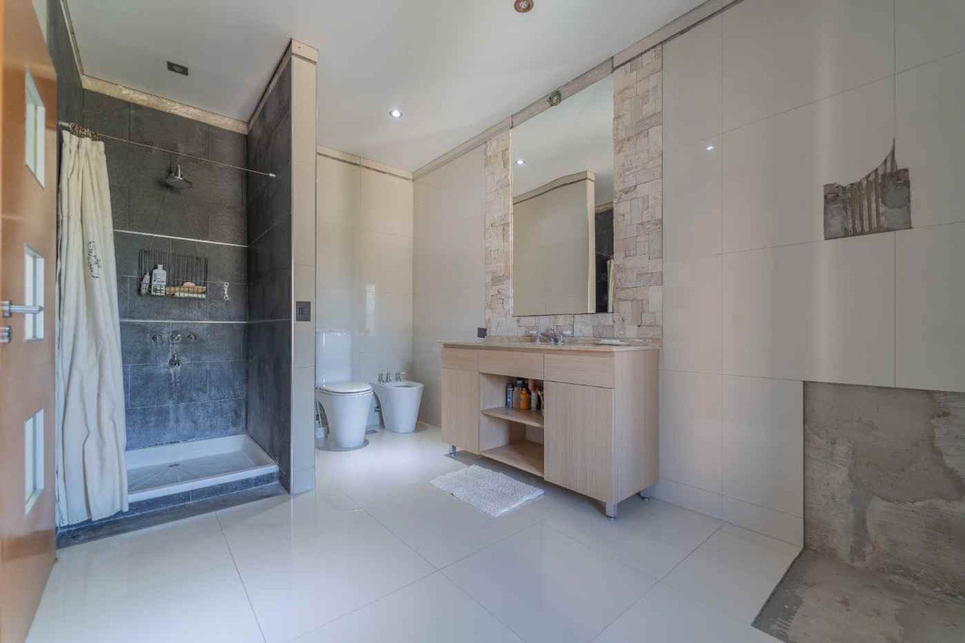 Venta Casa Altos De Pacheco 5 Amb. Jardín Pileta