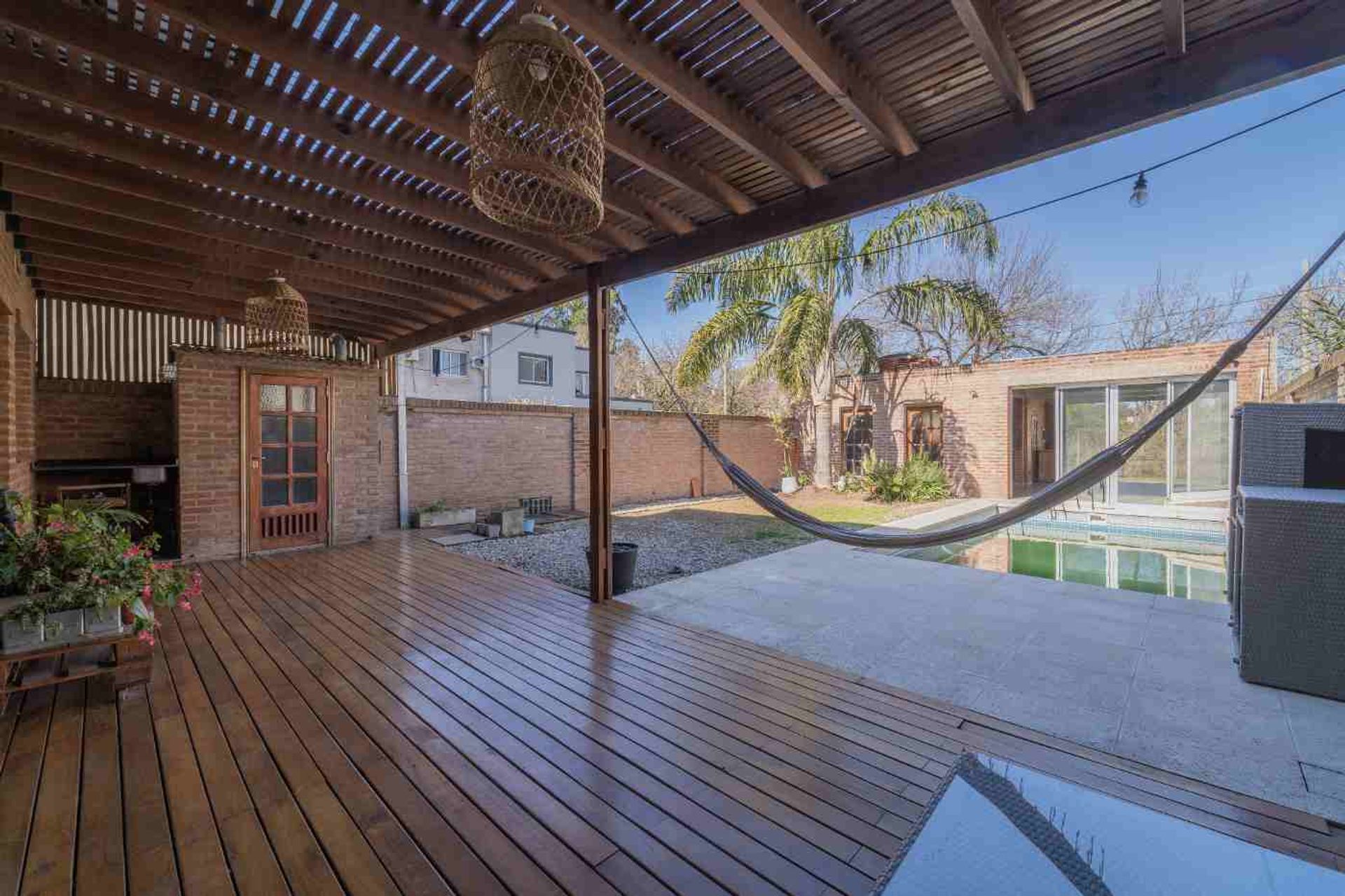 Venta Casa Altos De Pacheco 5 Amb. Jardín Pileta