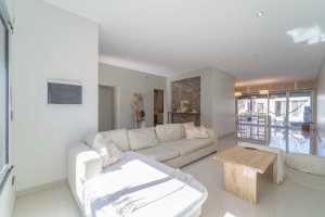 House for Sale: Altos De Pacheco, 5 Rooms, Garden Pool